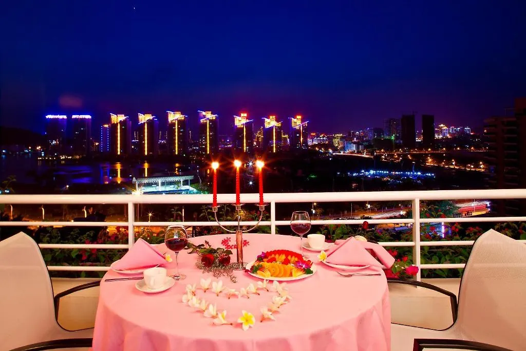 Guesthouse International Hotel Sanya 5*,  China